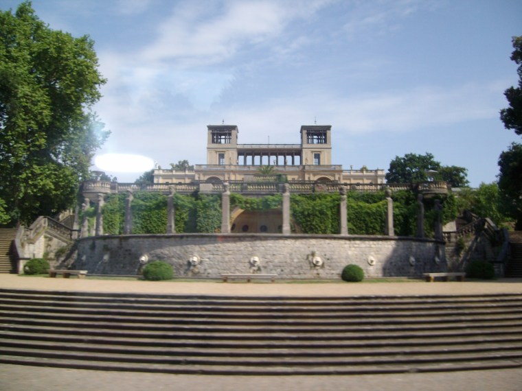 SANYO DIGITAL CAMERA