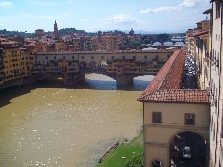 Vista panorâmica da Ponte Vecchio_tirada das Gal. Ufizzi