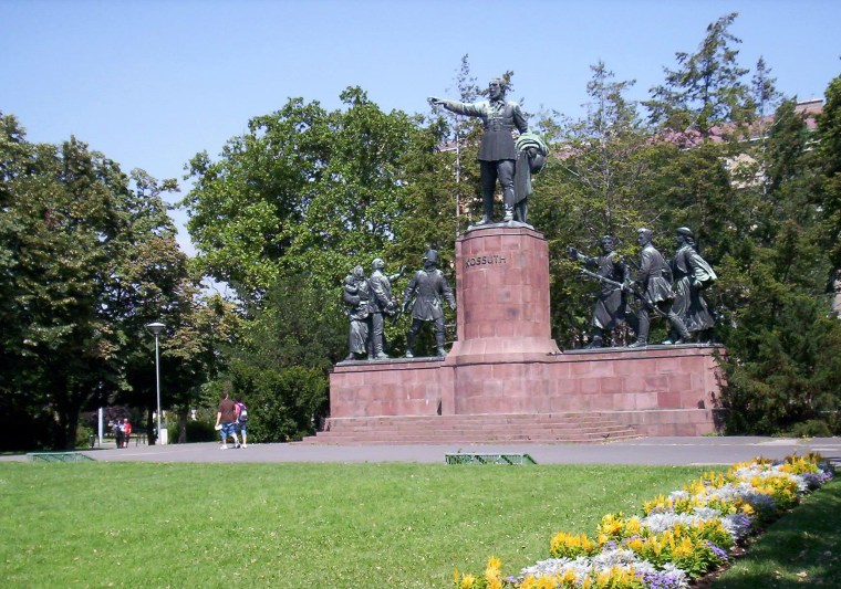 KOSSUTH