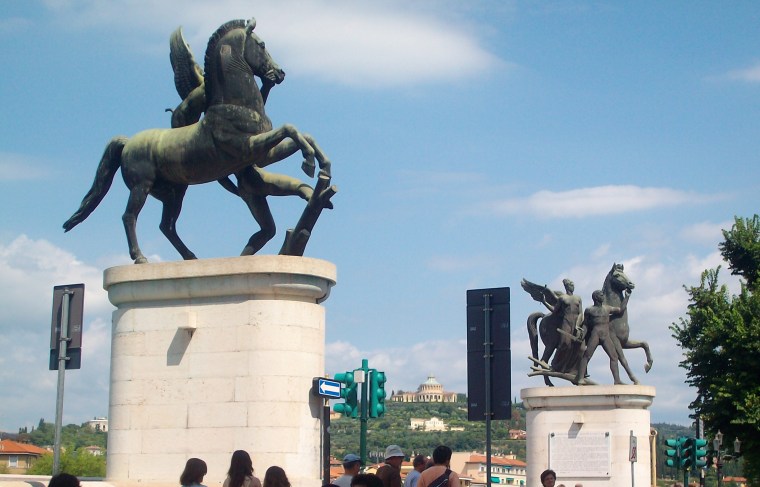 SANYO DIGITAL CAMERA