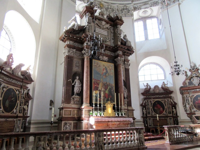 ALTAR